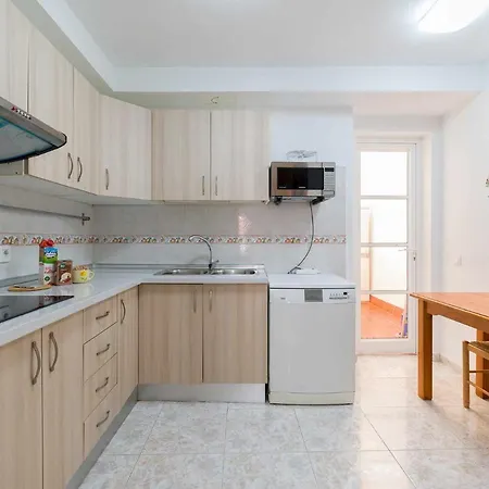 Mahostly Casa Taker Apartment